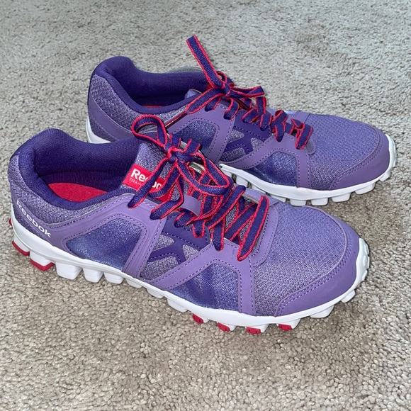 Reebok Shoes - Reebok training sneakers